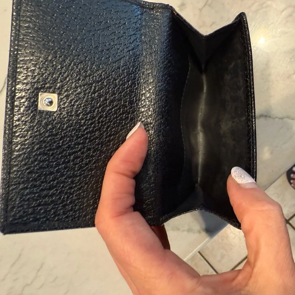 Gucci Black Compact Bifold Leather Wallet Silver Hardware - Picture 14 of 16